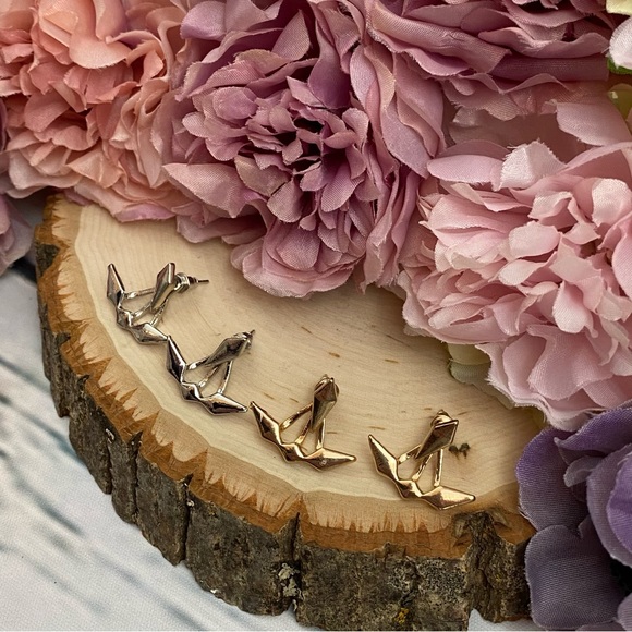 Geometric Punk Double Stud Earrings - Picture 7 of 16